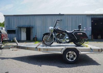 Needmore trailers - Harley Davidson in Tow